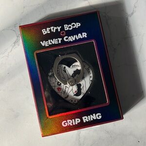 Velvet Caviar x Betty Boop Phone Grip Ring & Stand
